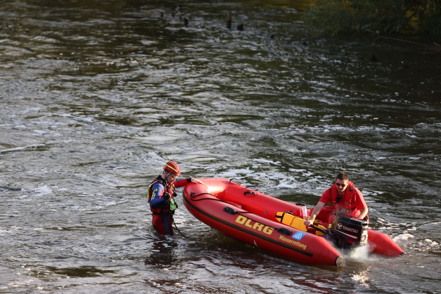 Rettungsschwimmer sind auch belastenden Situationen ausgesetzt. Einsatz-Nachsorgeteams sollen das auffangen.